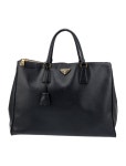 Chanel Medium Cerf Tote - Black Totes, Handbags - CHA892009 | The RealReal Medium Cerf Tote