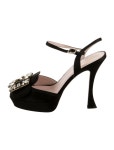 Saint Laurent Leather Chain-Link Accents T-Strap Sandals - Black Sandals, Shoes - SNT401011 | The RealReal Leather Chain-Link... 