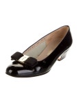 Ferragamo Patent Leather Bow Accents Pumps - Black Pumps, Shoes - FRGMO28220 | The RealReal Patent Leather Bow Accents Pumps