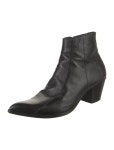 Valentino Patent Leather Ruffle Embellishment Boots - Black Boots, Shoes - VAL244103 | The RealReal Patent Leather Ruffle... 