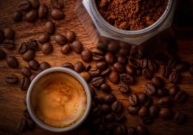 暑い日に冷んやり香ばしさがたまらない！！世界各地の最高級豆を使用して作られた「旅するコーヒーゼリー」... 