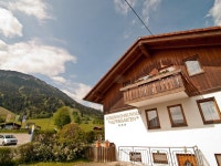 Apartment Landhaus am Breitenberg, Pfronten, Germany - Booking.com ★★★ Landhaus am Breitenberg, Pfronten, Germany