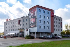Hotel Ibis Częstochowa, Poland - Booking.com ★★ Ibis Częstochowa, Częstochowa, Poland