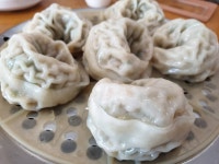 평양냉면집 특: 왕만두가 제일 맛있음 > 유머방 | 뀨잉넷 - 온세상 모든 웹코믹이 모이는 곳 평양냉면집-특-왕만두가-제일-맛있음
