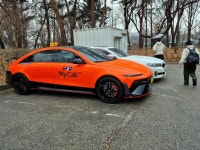 650마력짜리 택시 > 유머방 | 뀨잉넷 - 온세상 모든 웹코믹이 모이는 곳 650마력짜리-택시