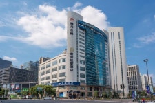 Sushe Qingshe Hotel (Shanghai Railway Station), 상하이 – 2020... Sushe Qingshe Hotel (Shanghai Railway Station), 상하이, 중국