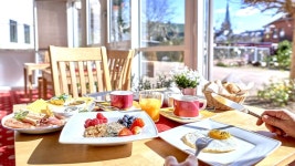 Biohotel Amadeus, Schwerin, Germany - Booking.com ★★★ Biohotel Amadeus, Schwerin, Germany