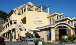 White Island Rendezvous, 화카타네 – 2020 신규 특가 ★★★★ White Island Rendezvous, 화카타네, 뉴질랜드