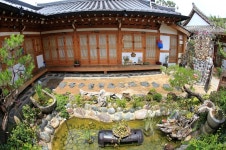 Happiness Full Hanok Guesthouse, Jeonju, South Korea - Booking.com Happiness Full Hanok Guesthouse, Jeonju, South Korea