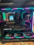 Like New RTX5070 Gaming pc 싸게팝니다