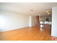 한타 1+1 $2,500 - 라디오코리아