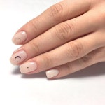 Gel 매니 + Gel Pedi + 왁싱 눈썹정리 - 라디오코리아