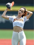 군통령지원이.gif - 라디오코리아