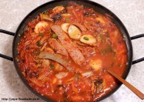 부대김치찌개-얼큰한 국물이 좋아지는 계절..