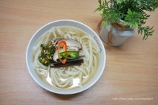 국물맛 시원한 칼국수