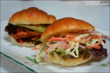 만들기 쉽고 맛도 좋은 샐러드빵