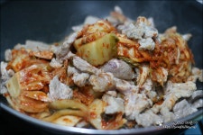 돼지고기김치찌개