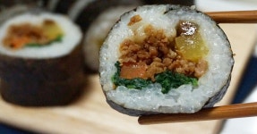 [소풍] 유부초밥 유부피로 새콤달콤짭짤한 유부김밥 만들기 [소풍] 유부초밥 유부피로 새콤달콤짭짤한 유부김밥 만들기 