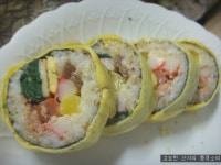 옆구리 터진 김밥 감쪽같이 숨기는 법  옆구리 터진 김밥 감쪽같이 숨기는 법