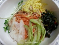 비빔국수..혼자 점심 먹기에 좋은 메뉴!!