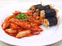 라면튀김과 떡볶이 라면튀김과 떡볶이 