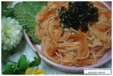 맛있는 김치비빔국수 만들어보았어요~~~  맛있는 김치비빔국수 만들어보았어요~~~