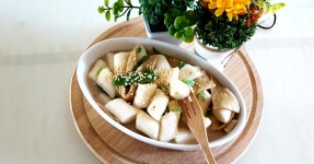 생뚱맞은 이색떡볶이 청국장떡볶이 생뚱맞은 이색떡볶이청국장떡볶이