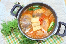 매콤시원한 국물을 가진 곰치국 손쉽게