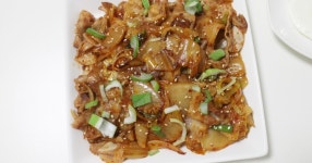 냉장고 속 묵은지 백퍼 활용 대패삼겹김치볶음