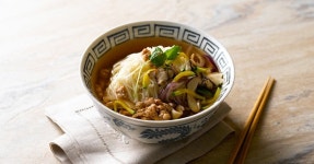 시원하고 깊은 맛이 일품! 한그릇요리 고기국수