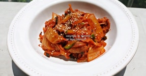 돼지고기 두루치기 황금레시피 도전해보세요.