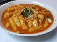 간식 겸 점심으로 먹은 국물 떡볶이..