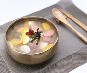 닭곰탕 오색떡국