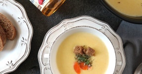 쌀쌀한 겨울 아침에는 간편하게 늙은 호박 스프!