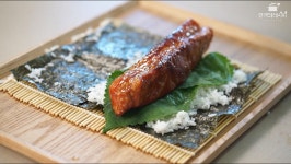 통베이컨김밥 그냥 베이컨을 통으로! 통크게!