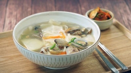 TV요리) 칼국수냐 수제비냐? 고민말고 둘다 먹어봣 ★ 차승원의 칼제비 TV요리) 칼국수냐 수제비냐? 고민말고 둘다 먹어봣 ★ 차승원의 칼제비 