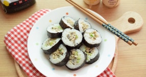 오이김밥 만들기 쫄깃한 버섯은 덤~