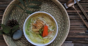 더워도 이것만은 놓칠수 없다. 내 몸은 황태칼국수를 원한다.