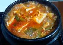 돼지고기 김치찌개 만들기 엄마의레시피로 칼칼한김치찌개