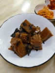 탱글탱글 도토리묵