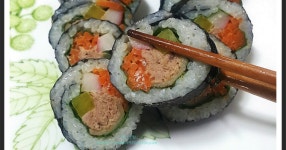 참치김밥으로 든든 한끼