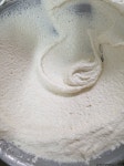 달콤한 디저트 크렘브륄레 마카롱 만들기