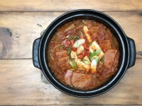 엄마가 스팸 넣고 김치찌개 맛있게 끓여 줄께~ 스팸 김치 찌개