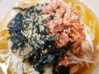 김치잔치국수/비오는 날 최고입니다/깊은 맛의 육수와 소면과 김치의 만남