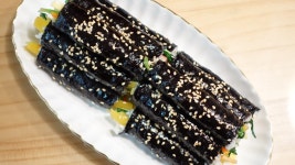 핑거푸드 하나씩 골라먹기 맛있는 꼬마김밥