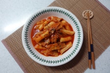 건강한 맛! 아이들 간식 무 떡볶이