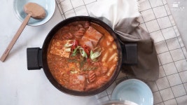 밥도둑이 나타났다! 한끼 뚝딱 해결되는 한식반찬 10가지