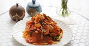 훈제오리고기김치두루치기