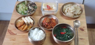 텃밭 채소로 차린 건강한 식탁1