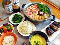 HACCP인증제품으로 맛있는 한상차리기 밥상/소고기전골,가지소박이조림,무나물,미나리나물,파프리카피클,계란찜